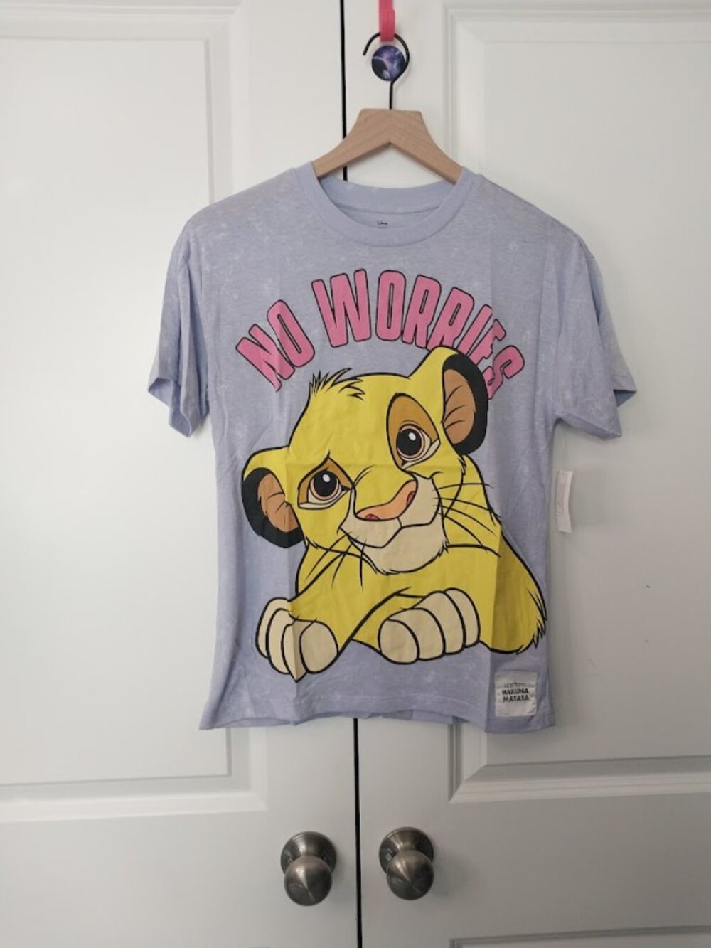 Disney The Lion King Simba "No Worries" Graphic T-Shirt
